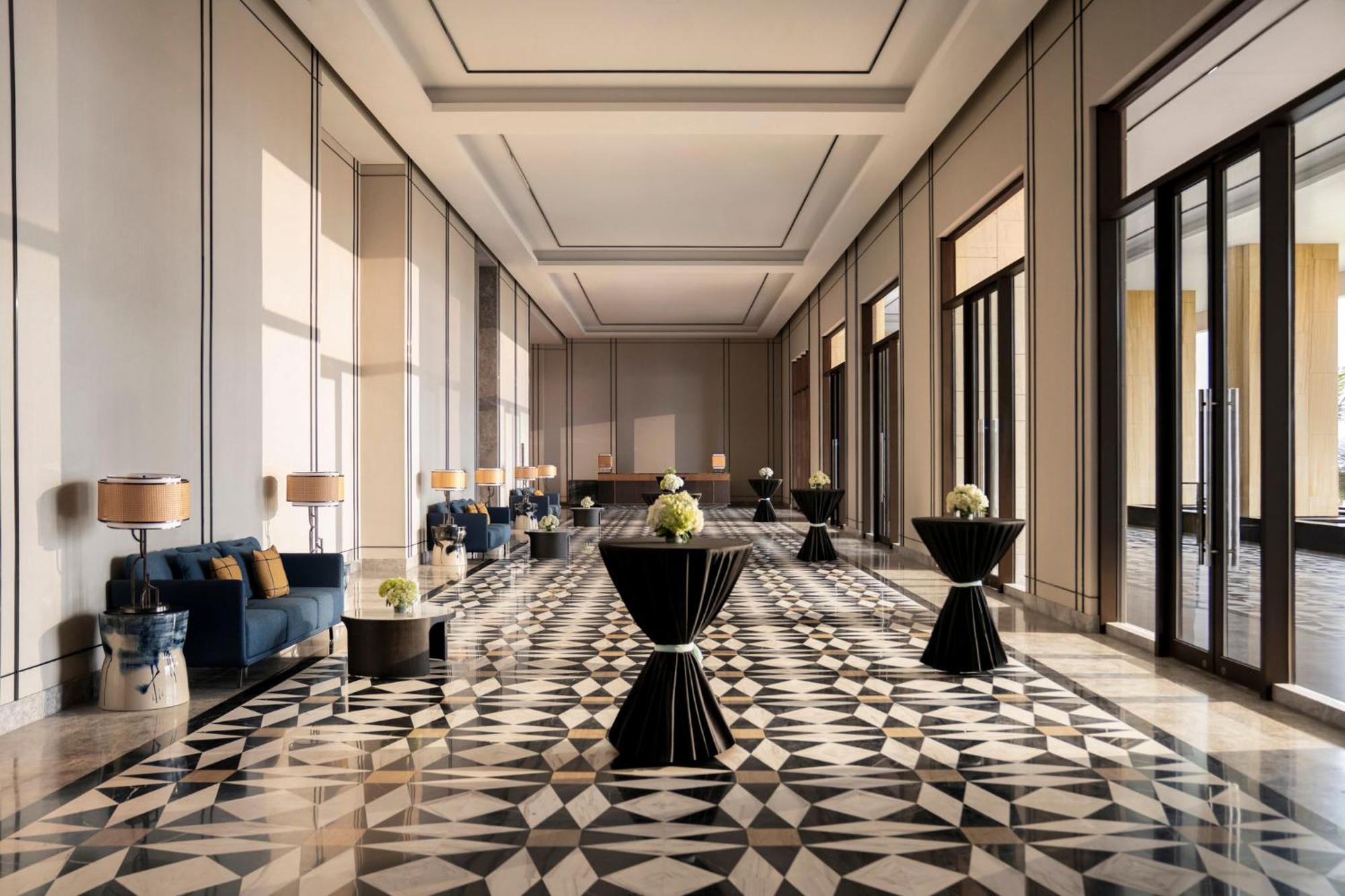 Hotel Intercontinental Halong Bay By Ihg