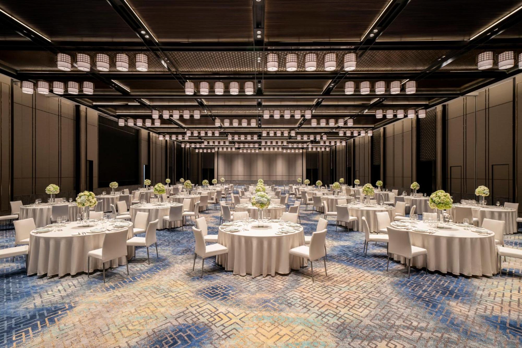 Intercontinental Halong Bay By Ihg 5* Ha Long