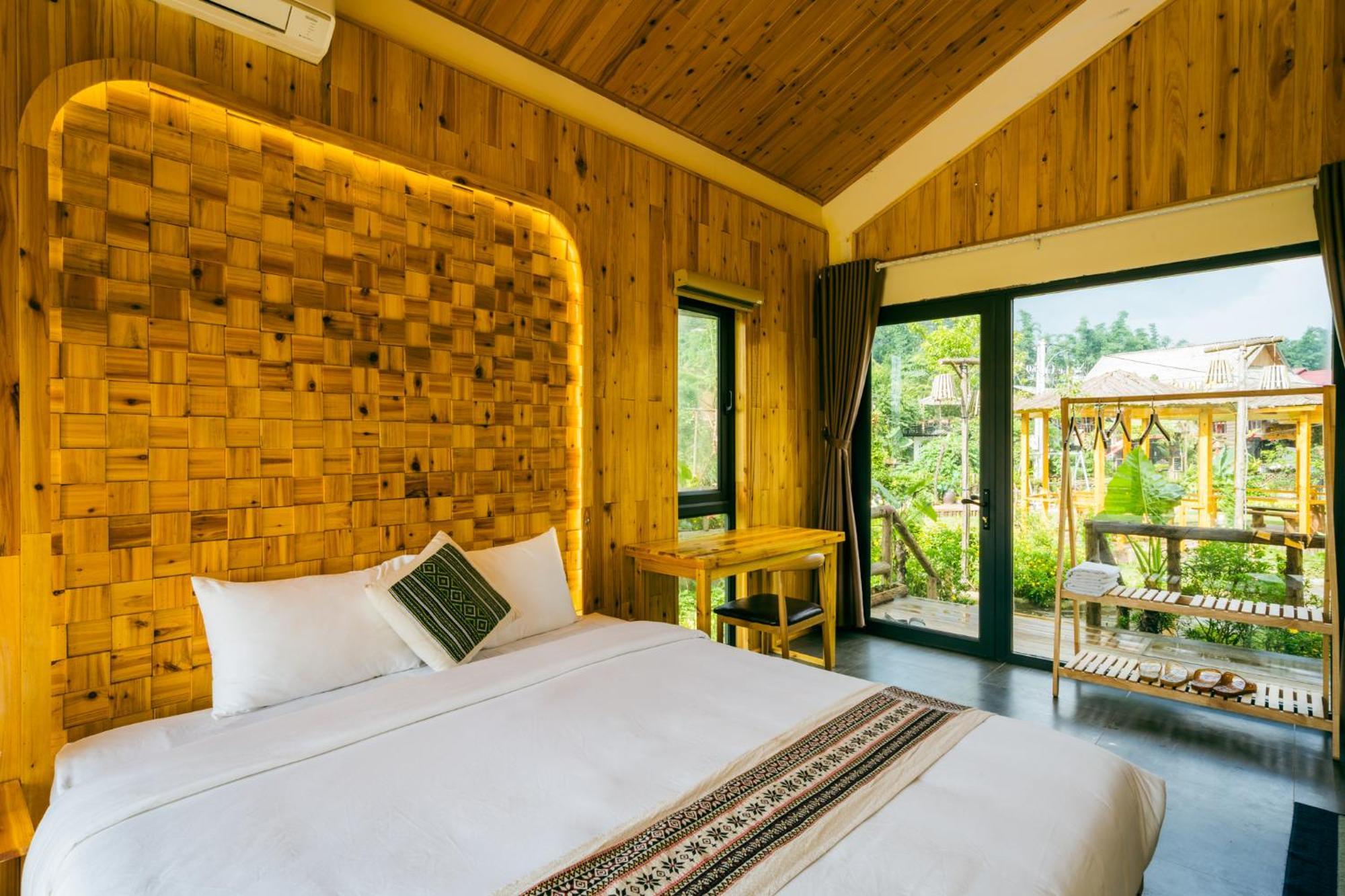 Riverside Homestay Sa Pa