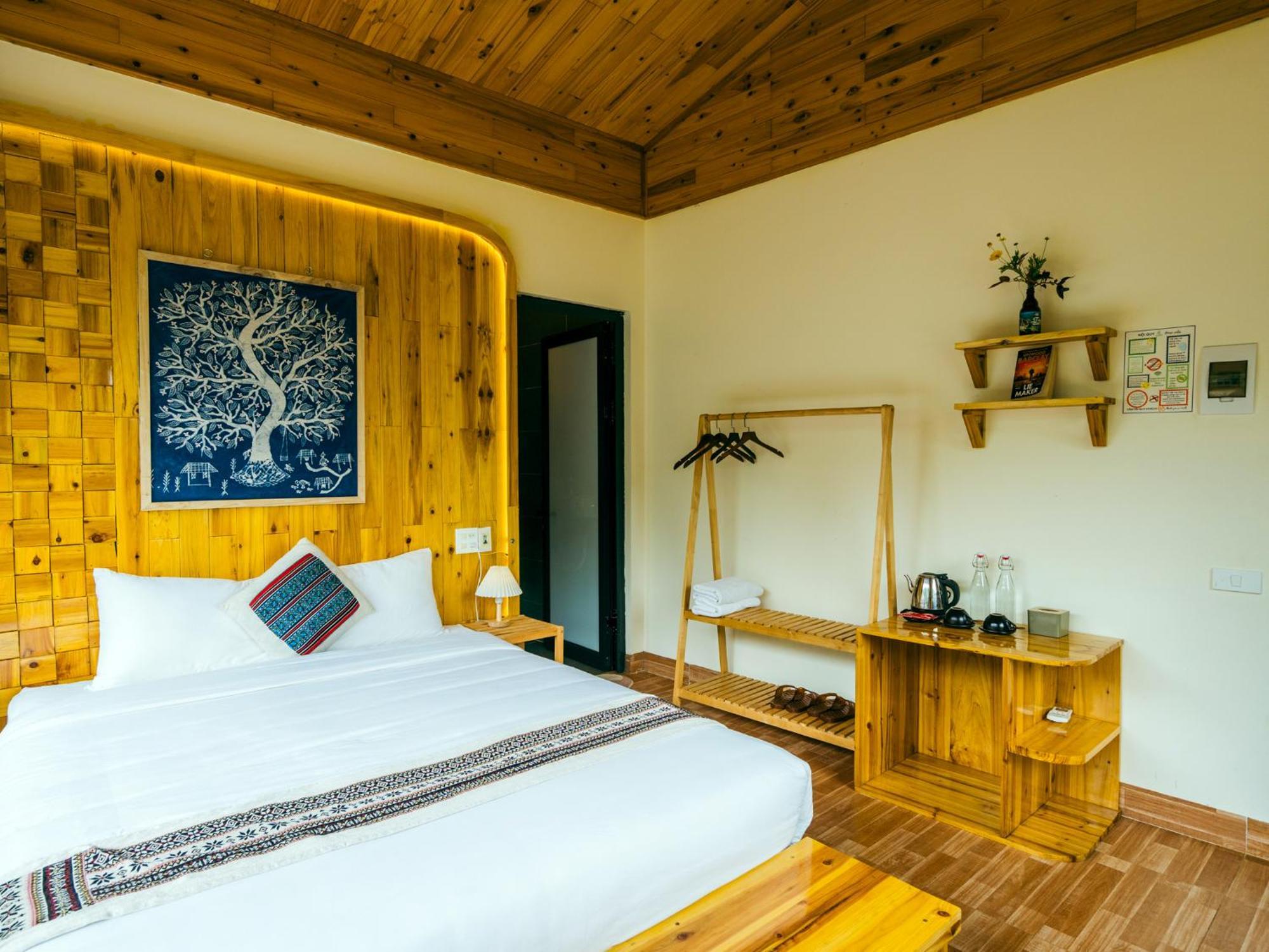 Riverside Homestay
