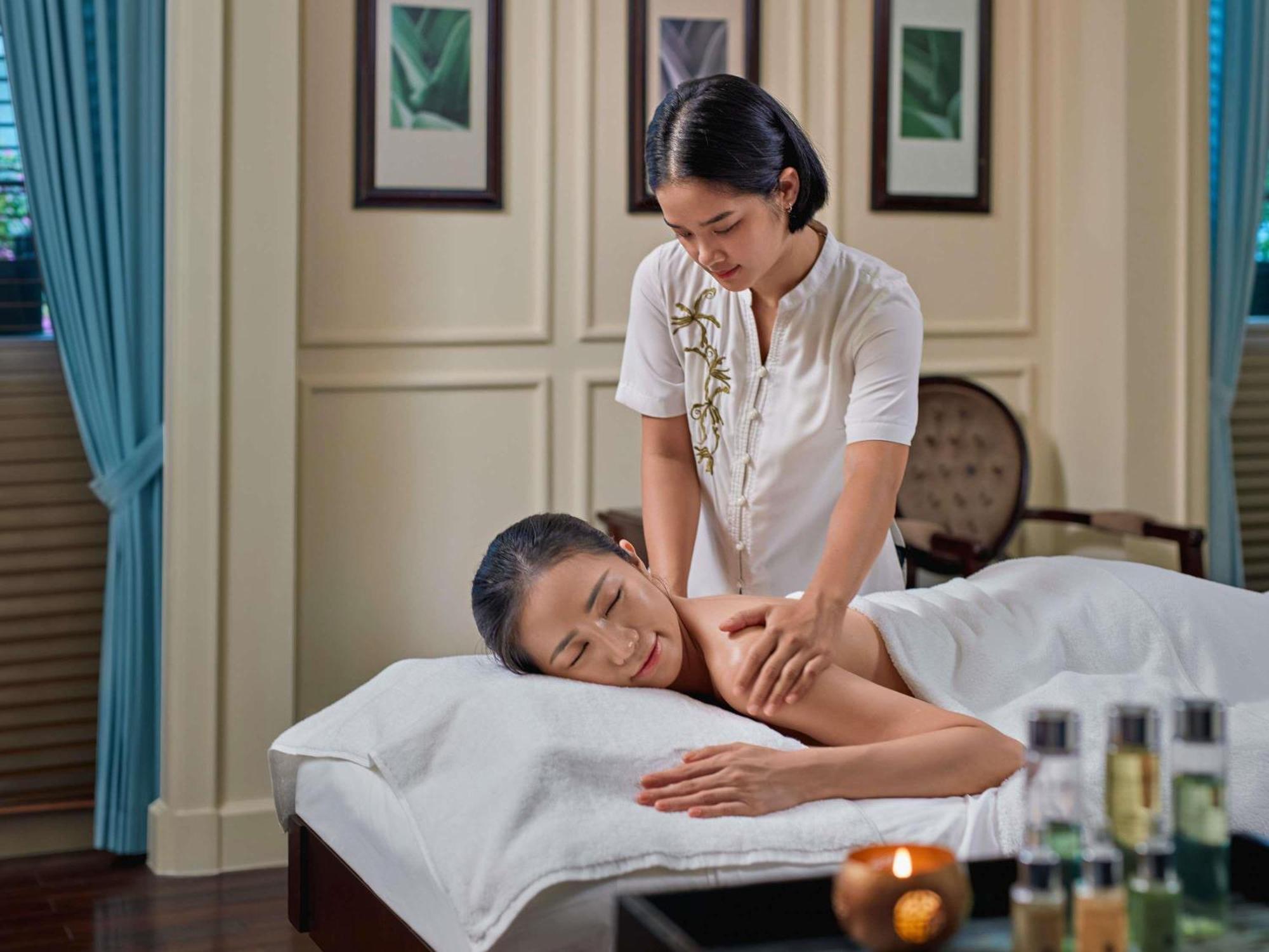 Hotel Sofitel Legend Metropole 5*