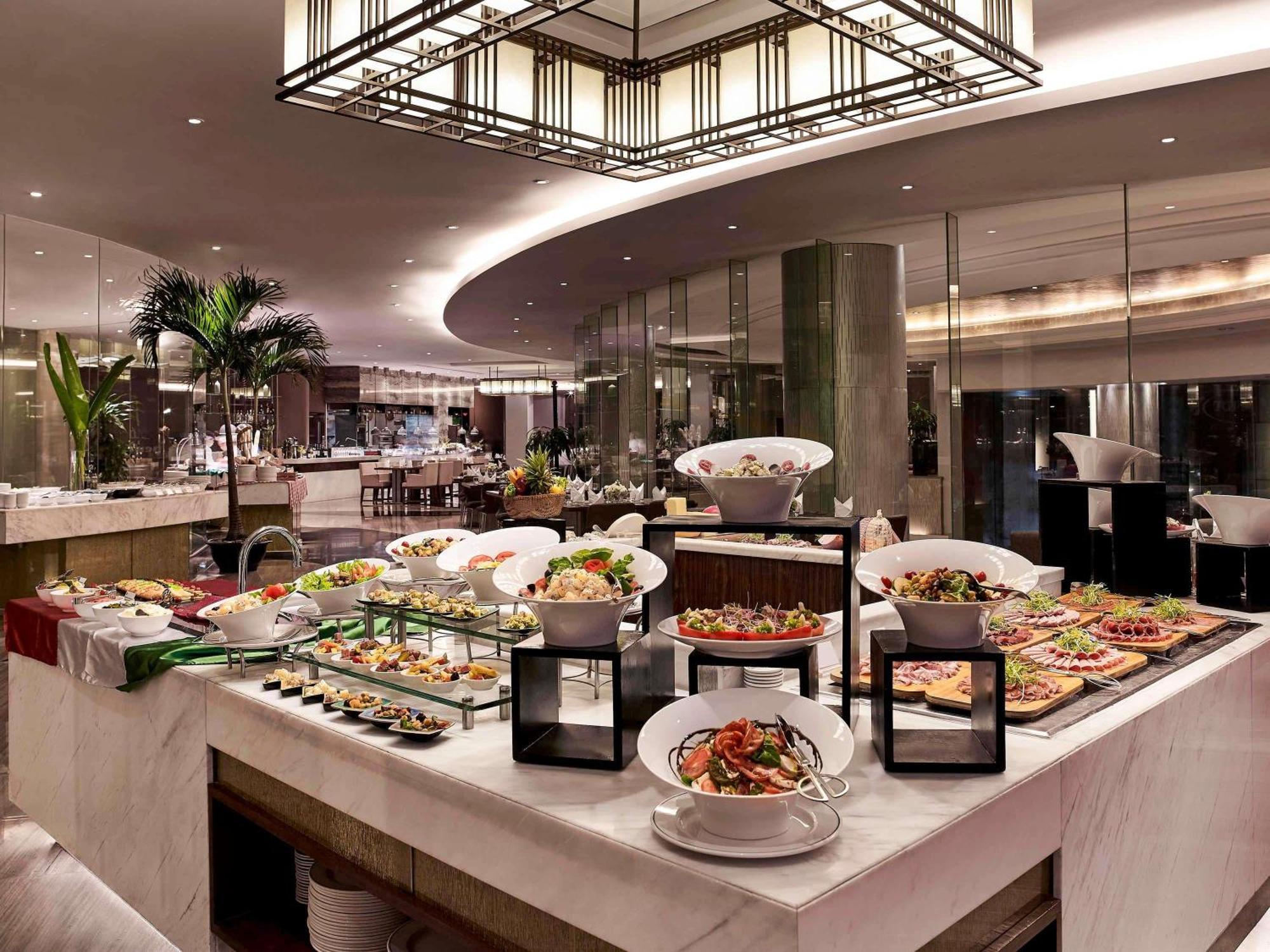 Pullman 5* Hanoi