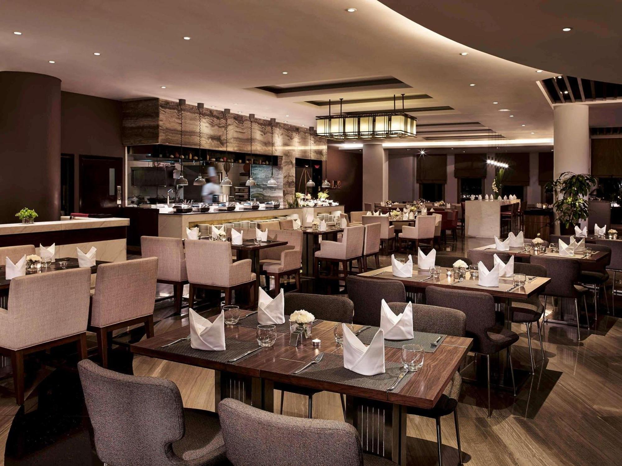 Pullman Hotel 5*
