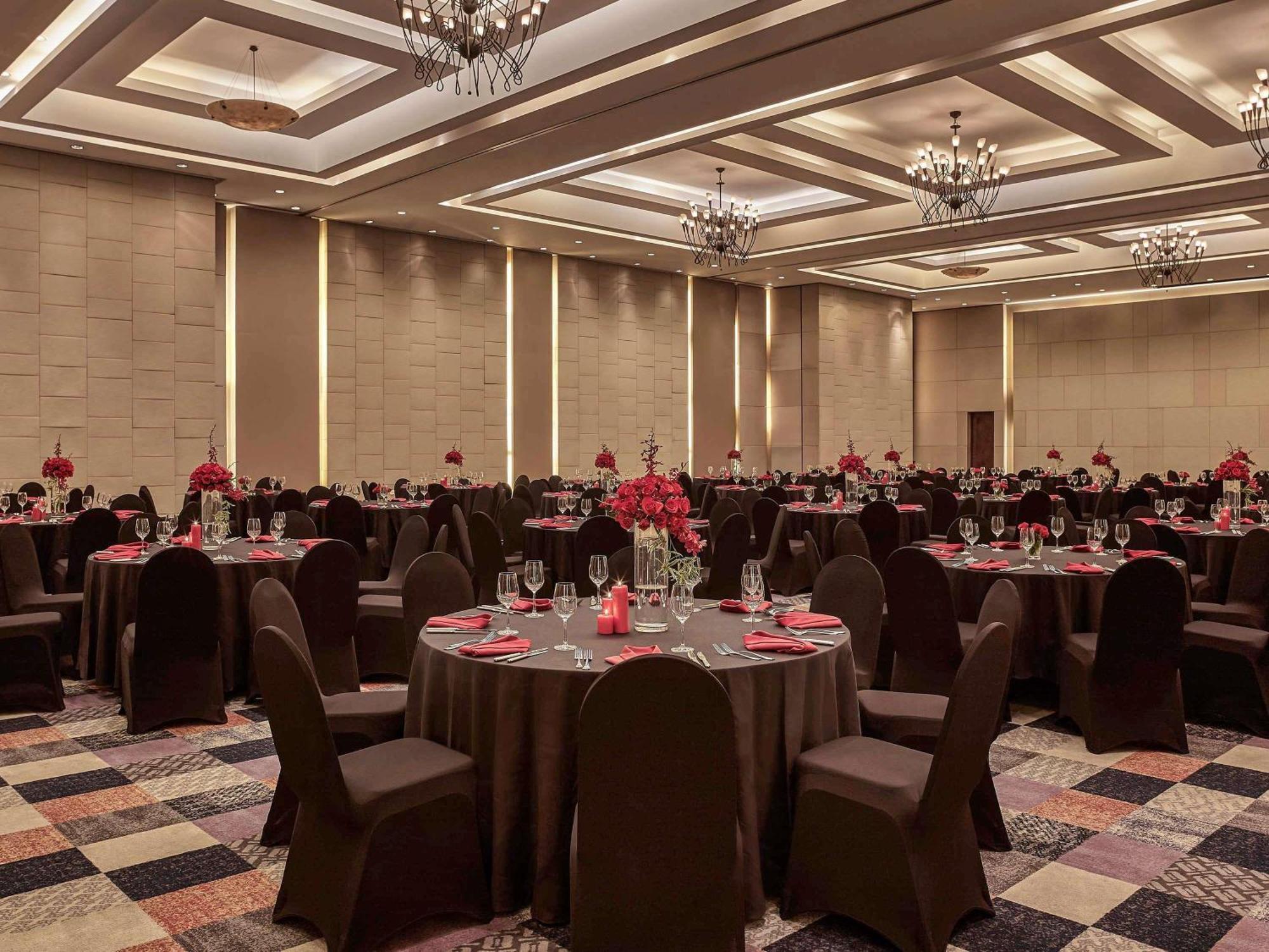 Pullman 5*