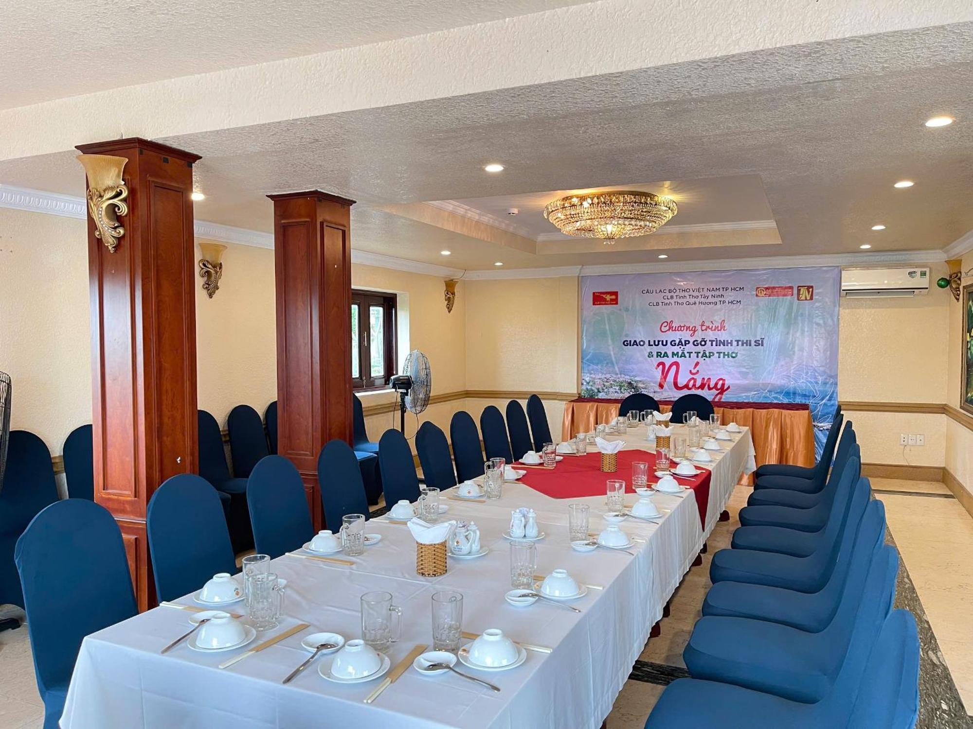 Huong Sen 2 Hotel Khách sạn