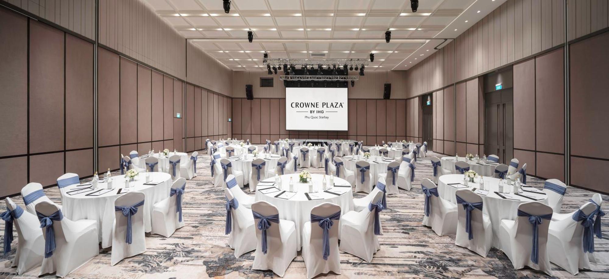 Crowne Plaza Starbay By Ihg Phu Quoc