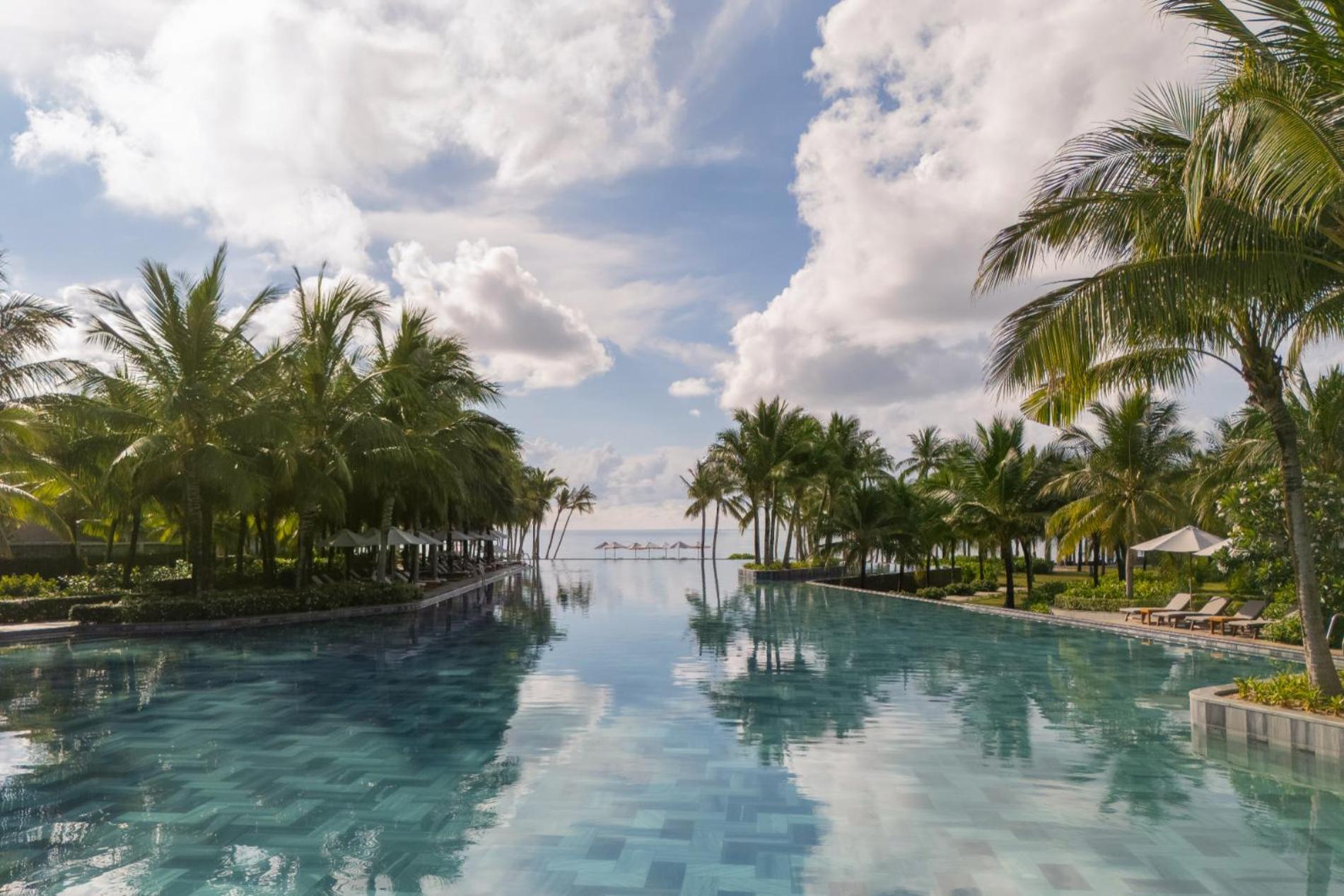 Resort New World