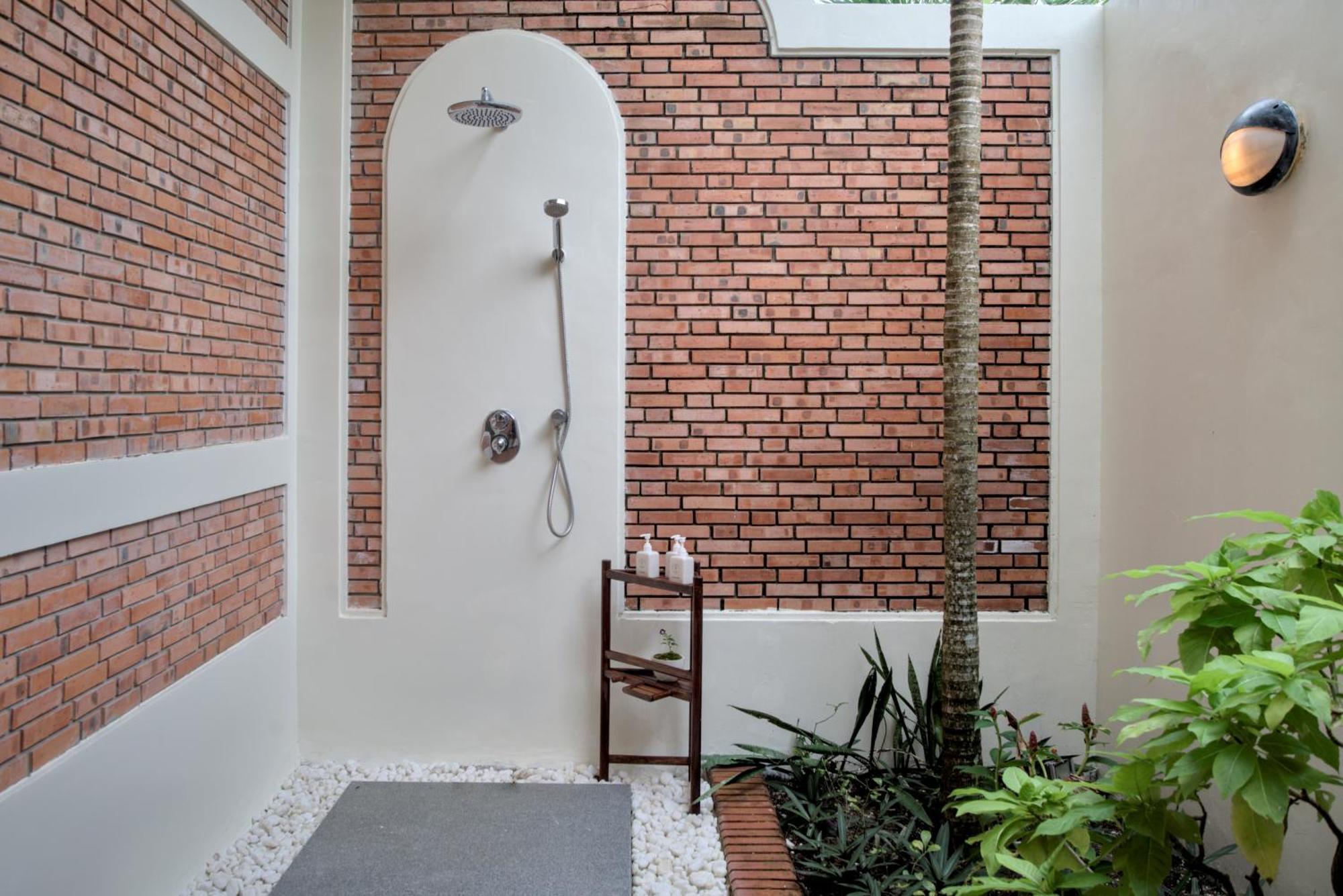 Cassia And Khu nghỉ mát 4*