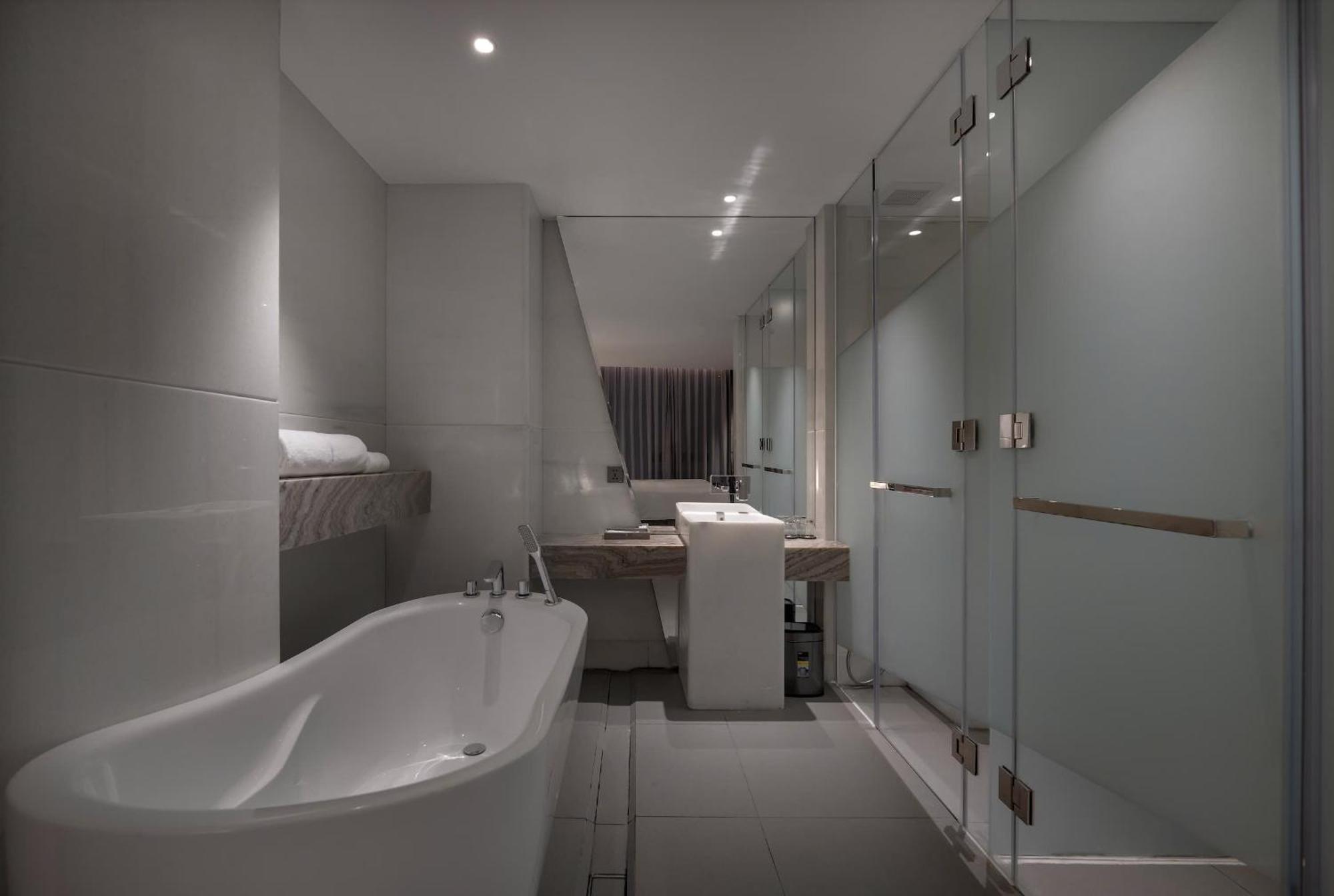 Hotel Draco & 4*