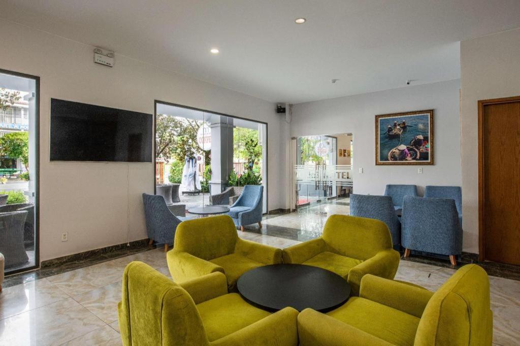 Morris Hotel 3*