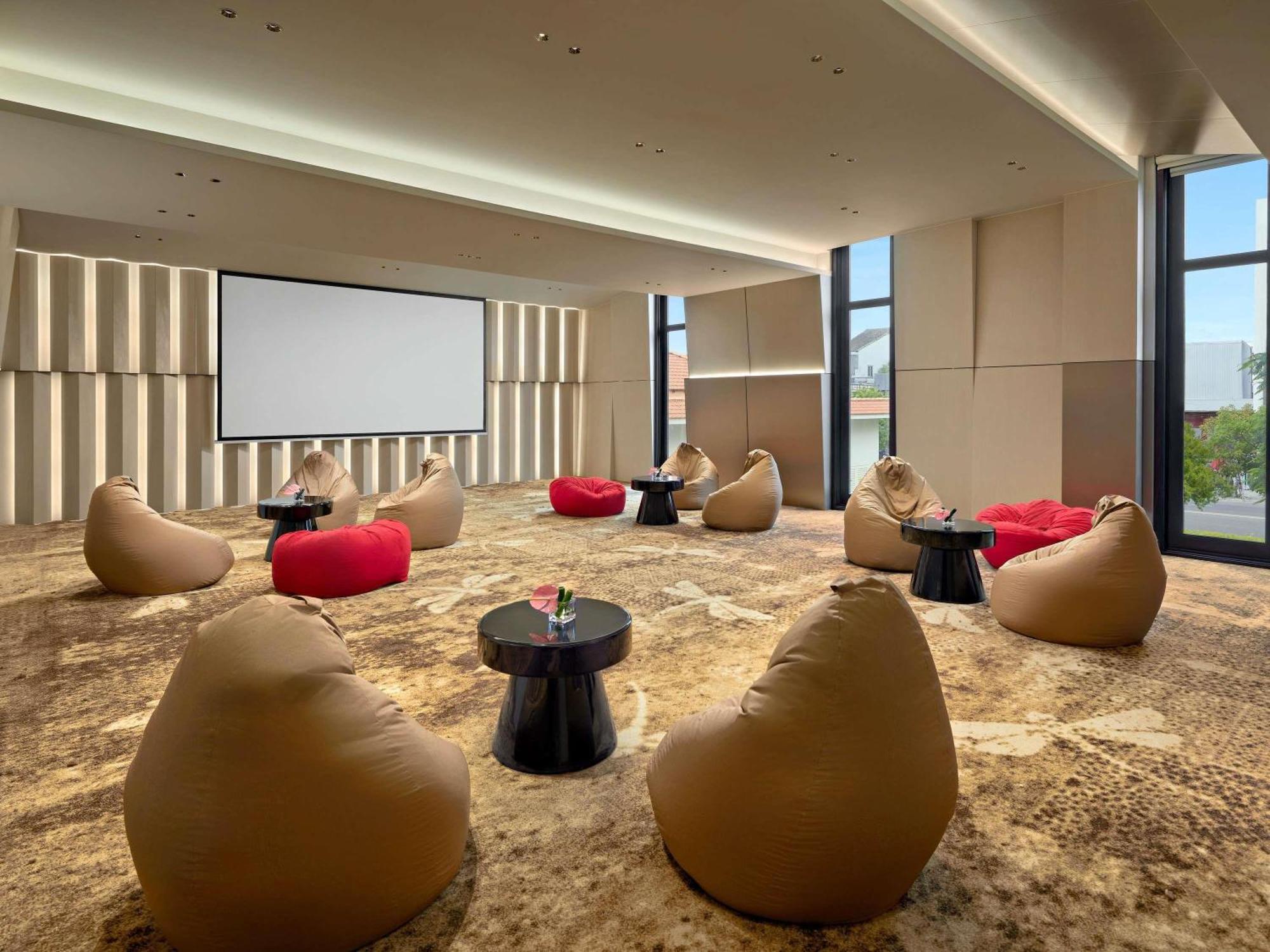 Pullman 5* Da Nang
