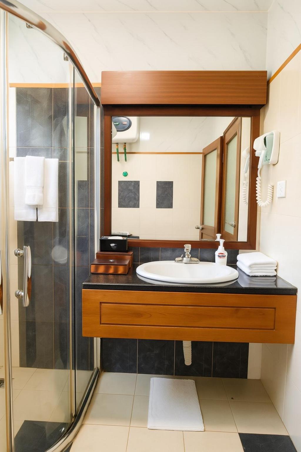 Elegance Hotel 3*