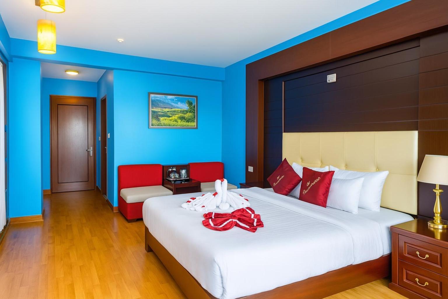 Elegance 3*