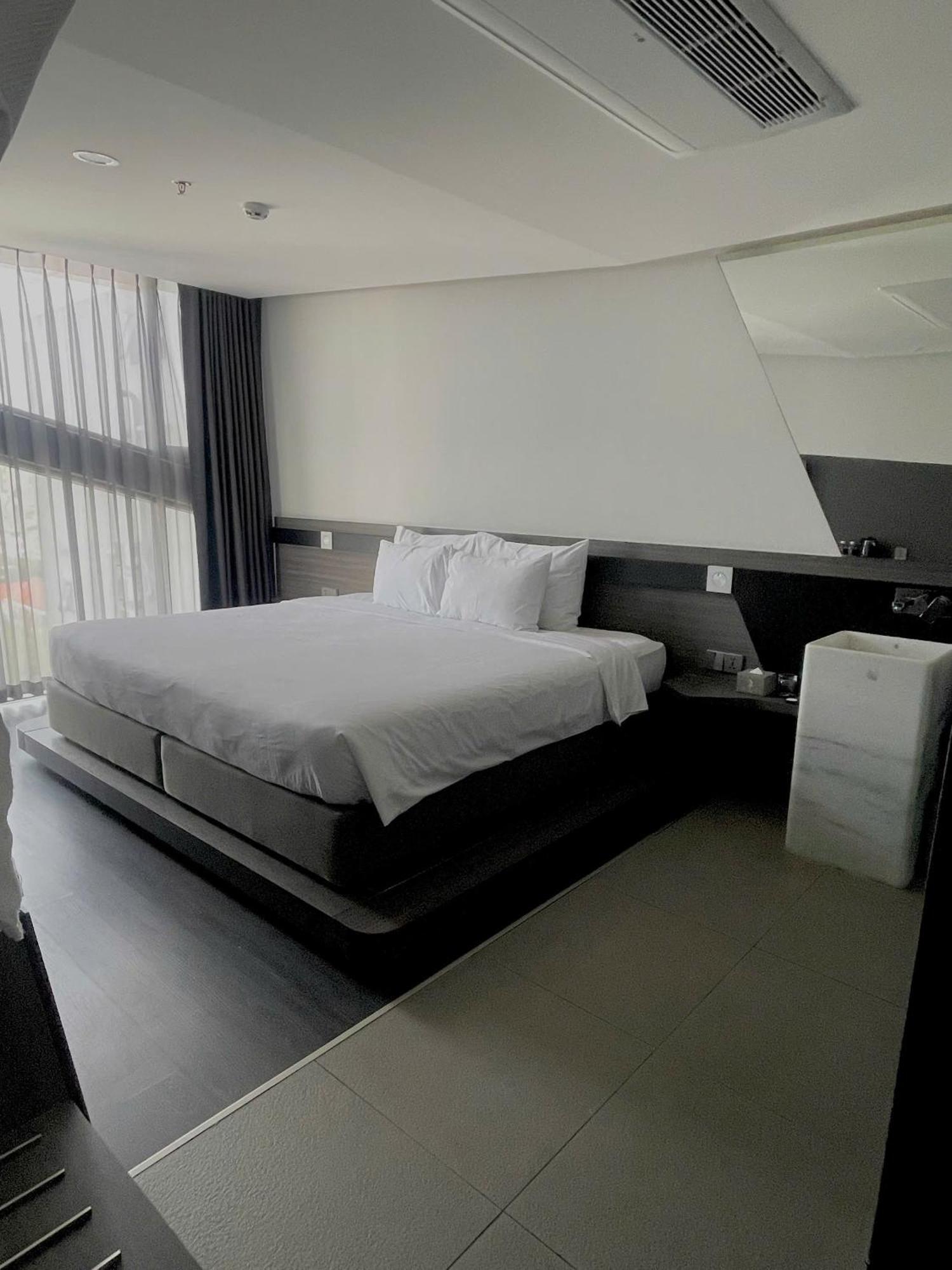 Draco & 4* Da Nang