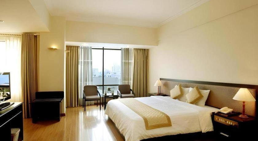 Bamboo Hotel 3*