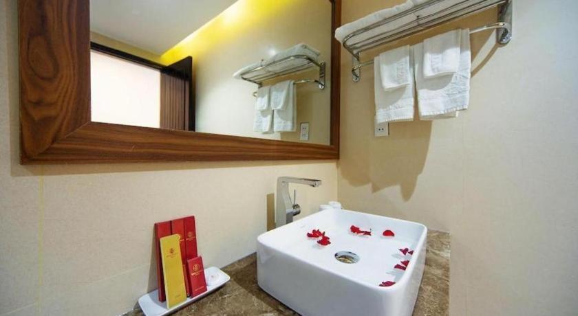 Hotel Vinh Hung 2