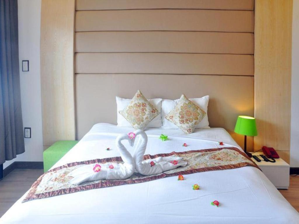 Vinh Hung 2 Hotel 2*