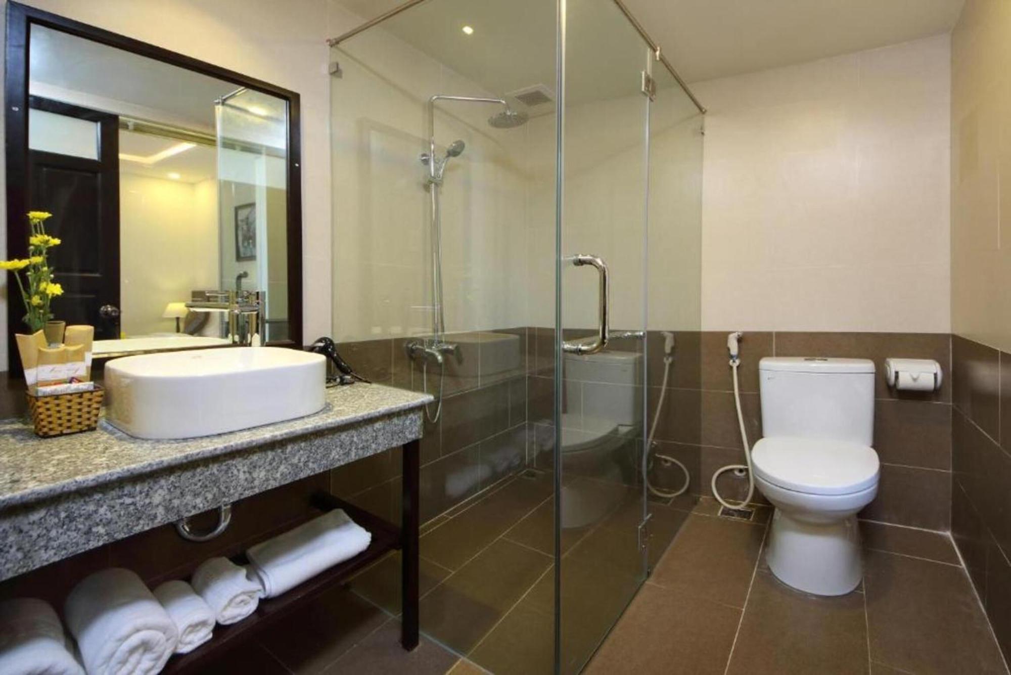 Hotel Hoian Beach Hotel