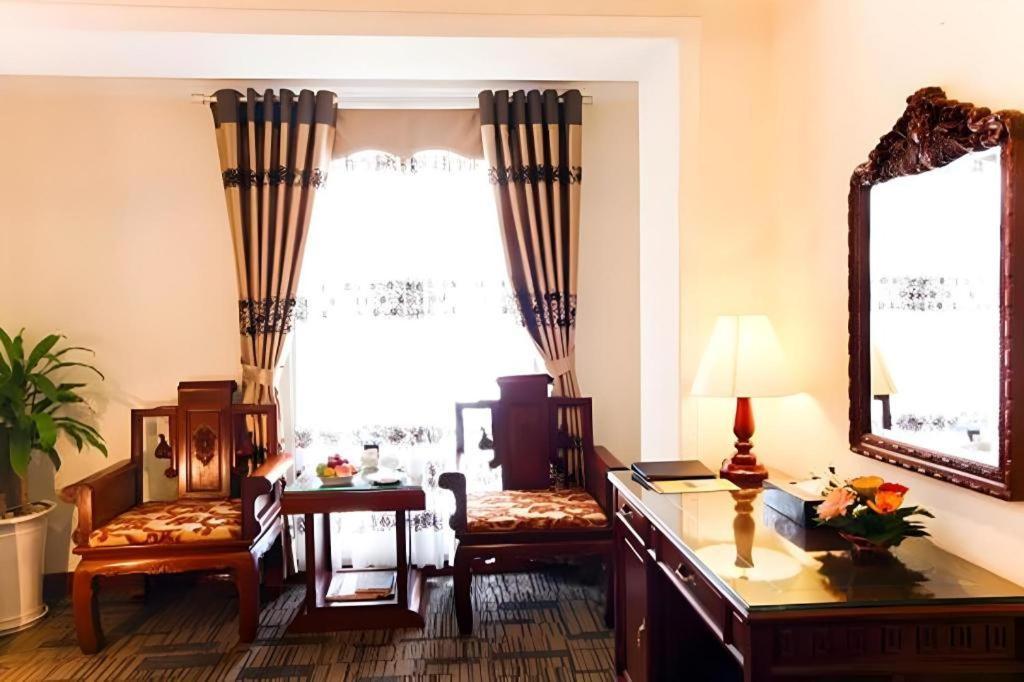 Eden Ha Noi Hotel 4*