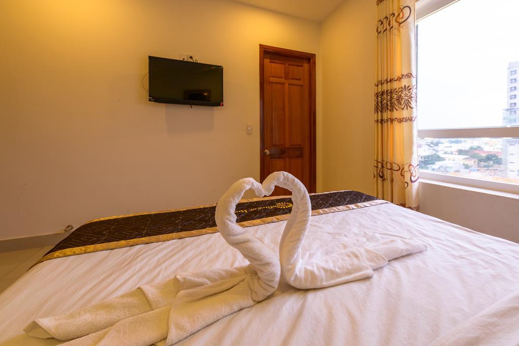 Sunflower Hotel 2*