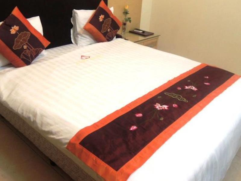 Le Grand Hà Nội - The Ruby Khách sạn 3*