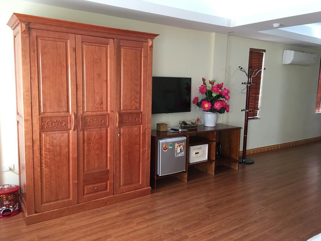 Hotel Viet Village