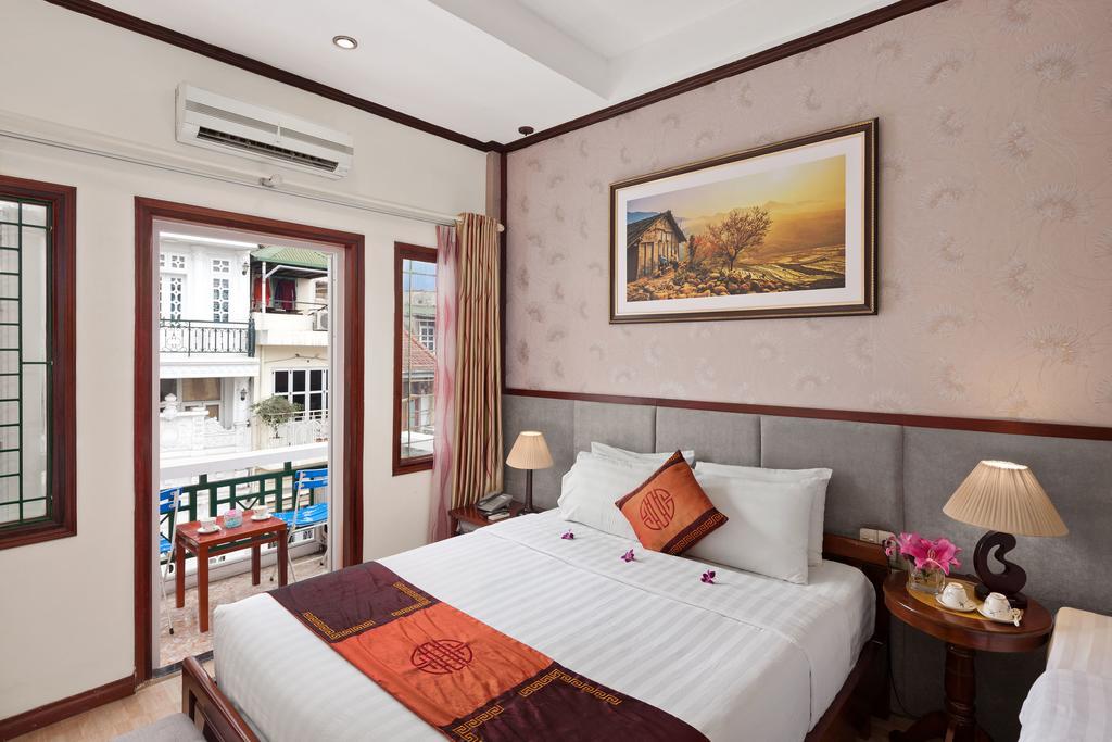 Symphony Hotel