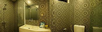 Hotel Flora & 2*