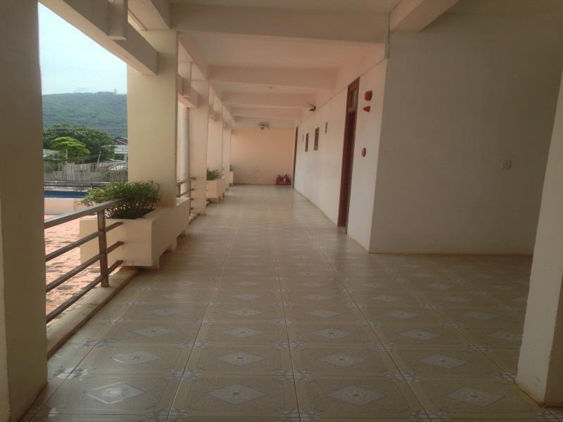 Ngan Hang Hotel