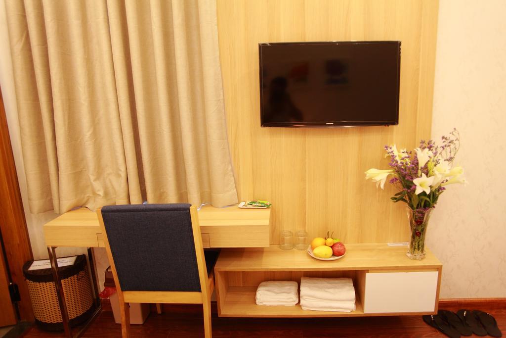 Little Hotel 2*