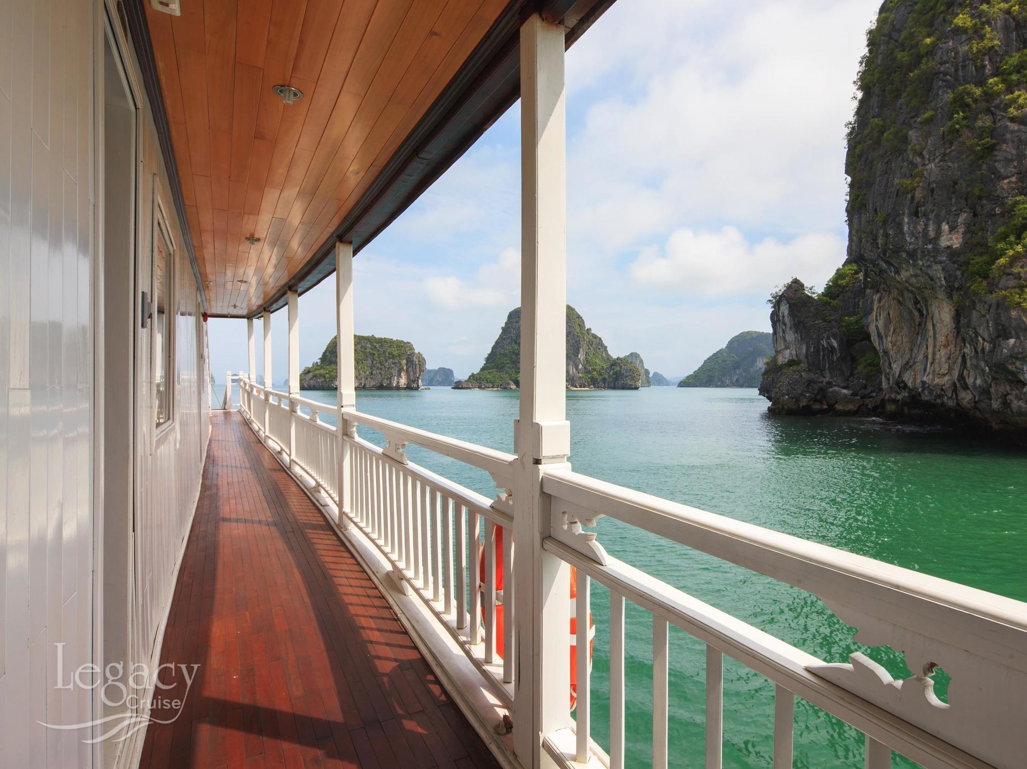 Hotel Halong Legacy Cruise 3*
