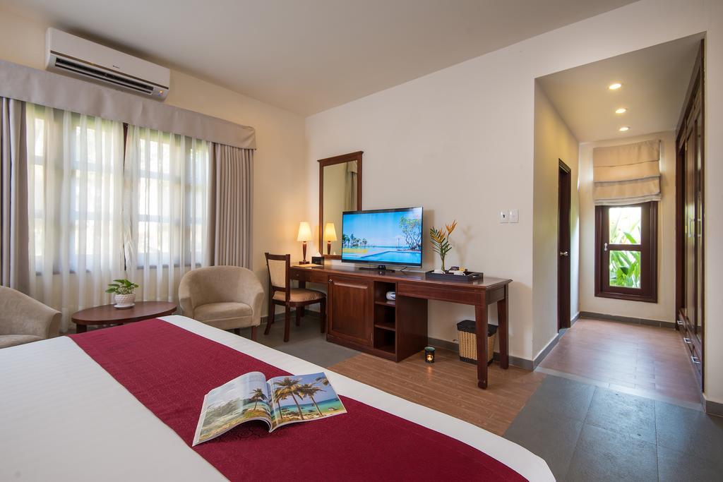 Eden Resort 4*