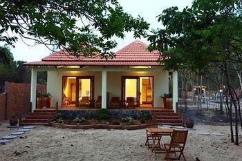 Wild Resort