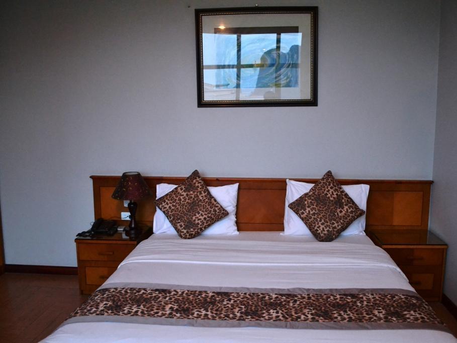 Bay Hotel