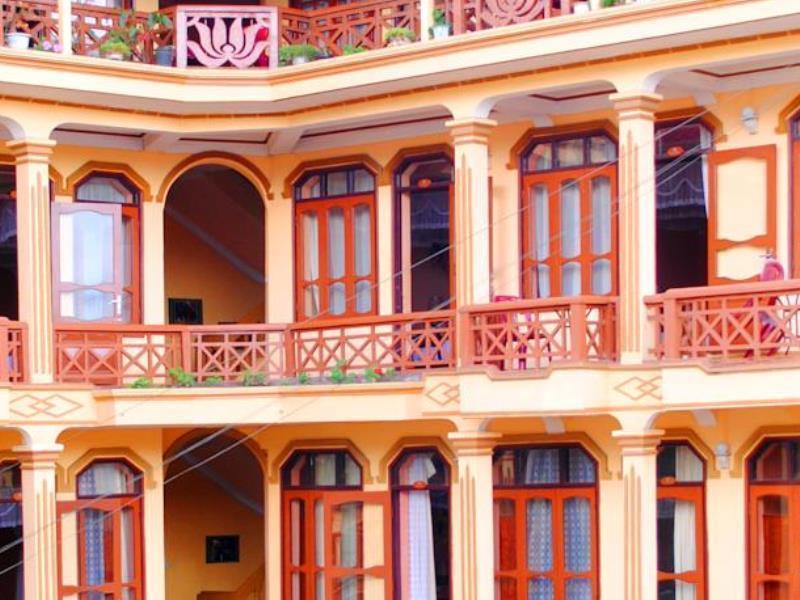 Lotus Hotel Sapa