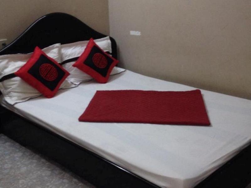 Hoang Ha Hotel *