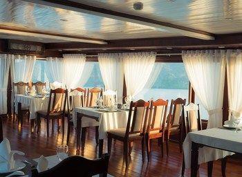 Halong Phoenix Cruiser Ha Long