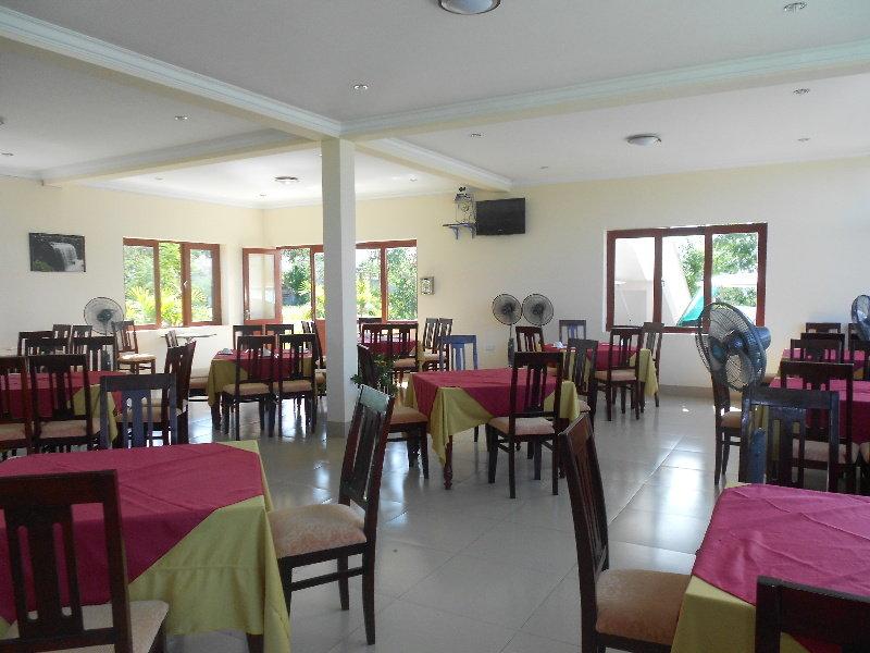 Ho Park Khach San -