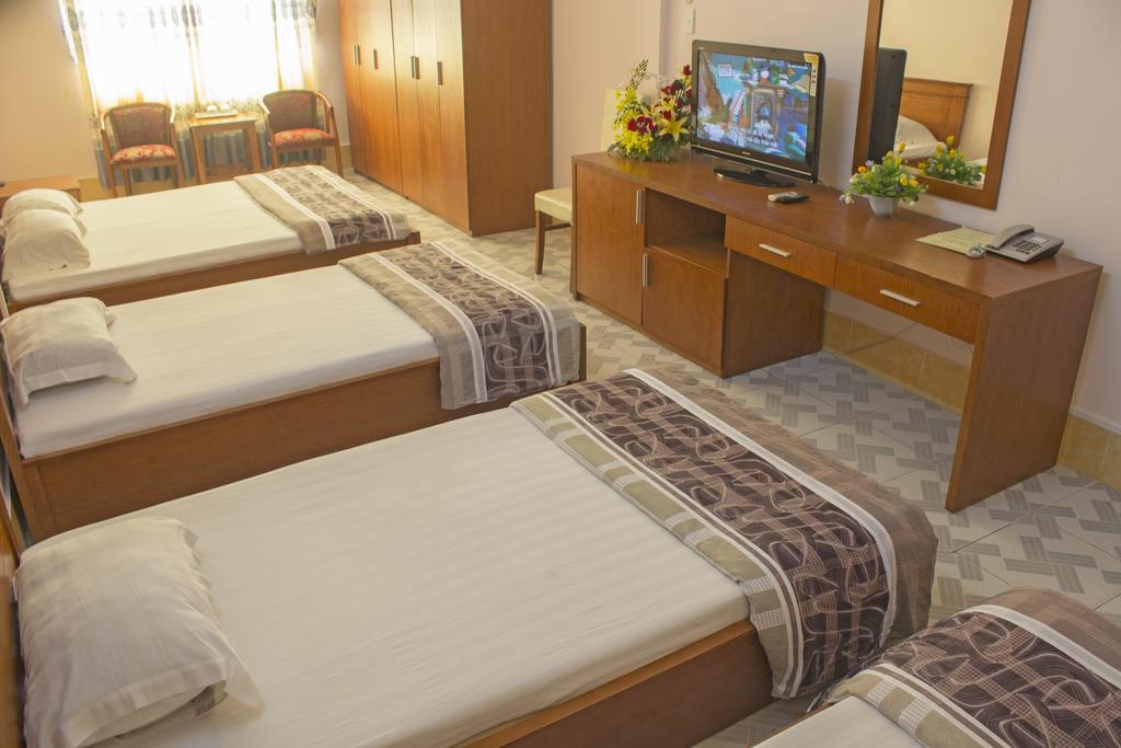 Hotel Ngan Hang 2*