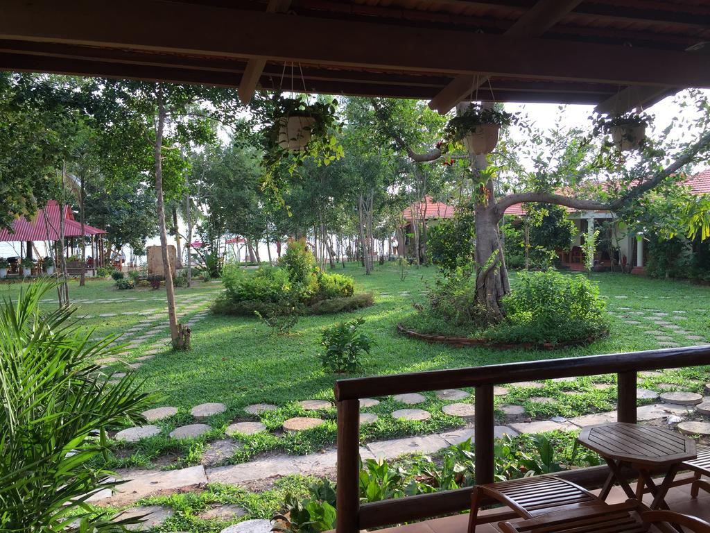 Wild Resort