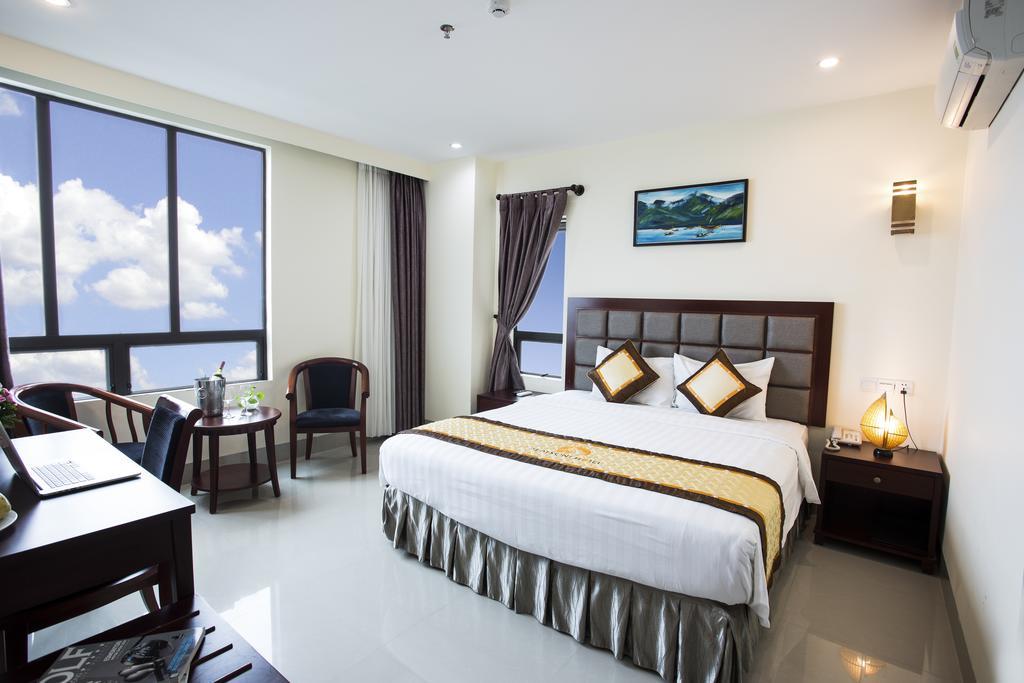 Sea Front Da Nang