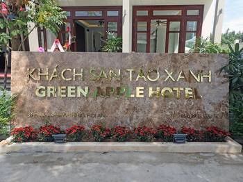 Apple 3* Hoi An