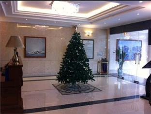 Iris Hotel