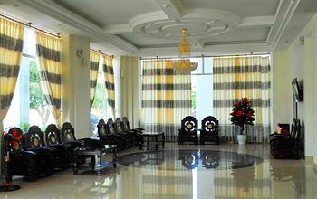 Chau Loan Nha Trang Hotel Vinh Hai