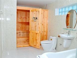 Resort Ho Park Khach San - 3*