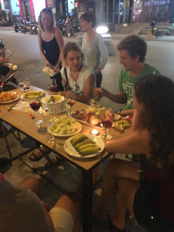 Hostel Halong Happy (adults Only) Hạ Long