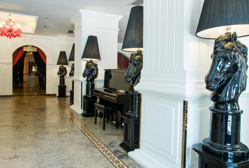 A&em Signature Khách sạn 4*