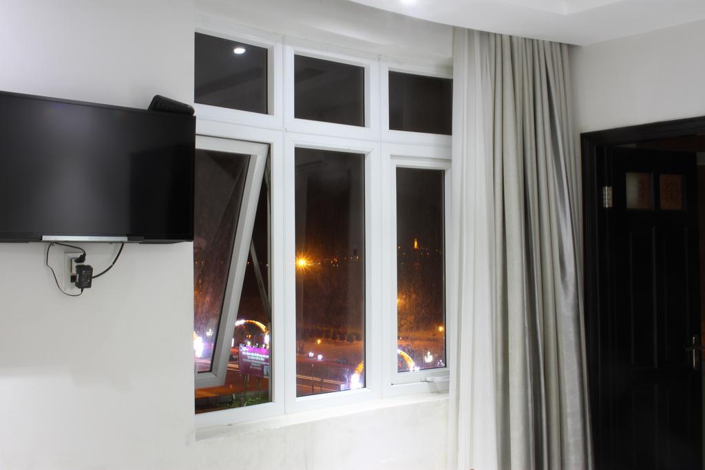 Misa Hotel 2*