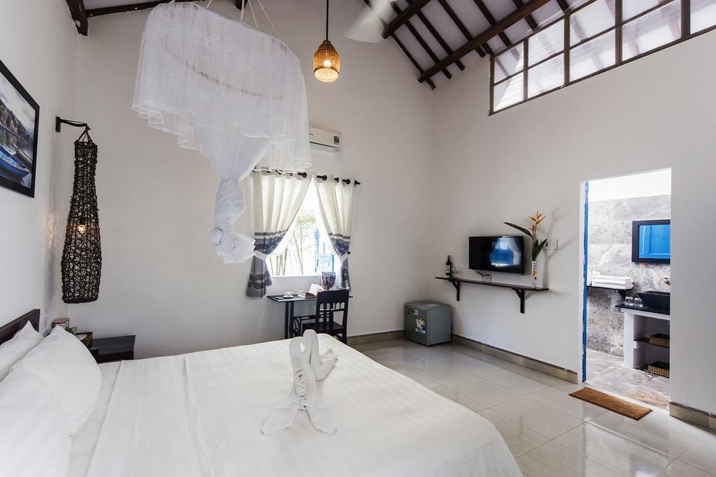 Homestay An Bang Vana Villas *