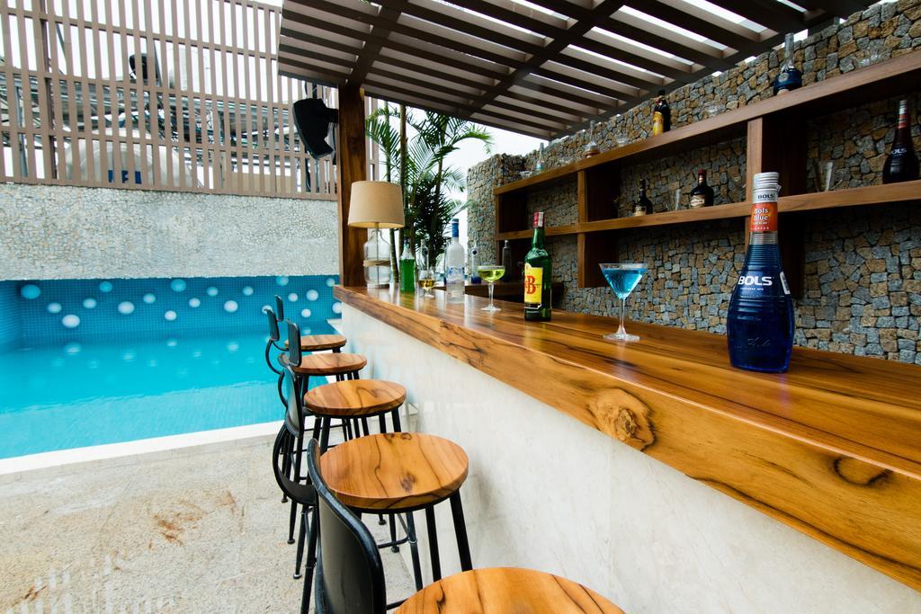 Khách sạn A&em Signature 4*